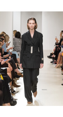 Ruban Fall 2019 Ready-to-Wear / Ruban осень-зима 2019 / Неделя моды: Москва